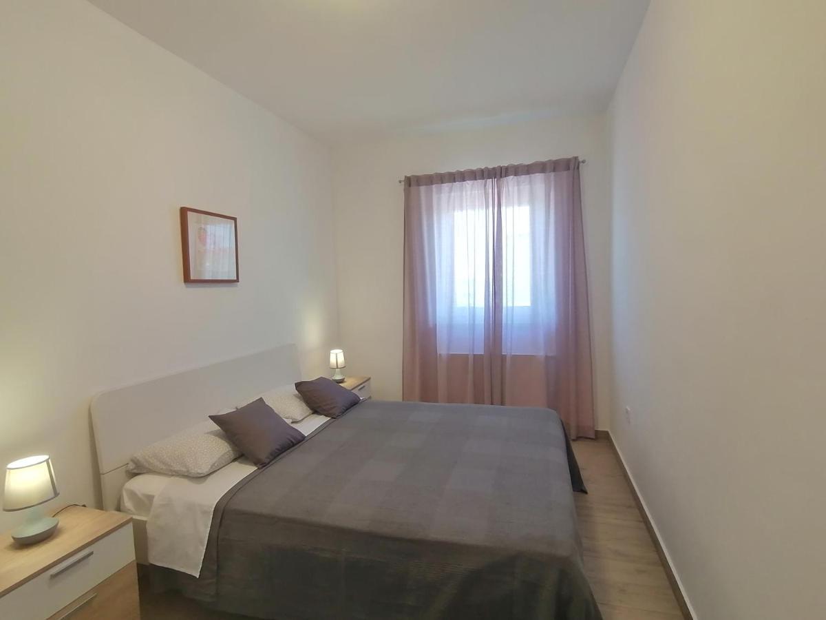 Holiday Apartment Dunja 普拉 外观 照片